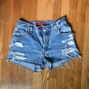 Vintage Levis 550 Cutoff Jean Shorts
